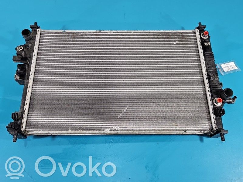Opel Insignia B Aušinimo skysčio radiatorius 