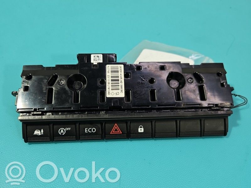 Renault Trafic III (X82) Botón interruptor de luz de peligro 