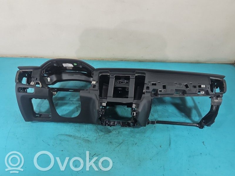 Volvo S90, V90 Cruscotto 