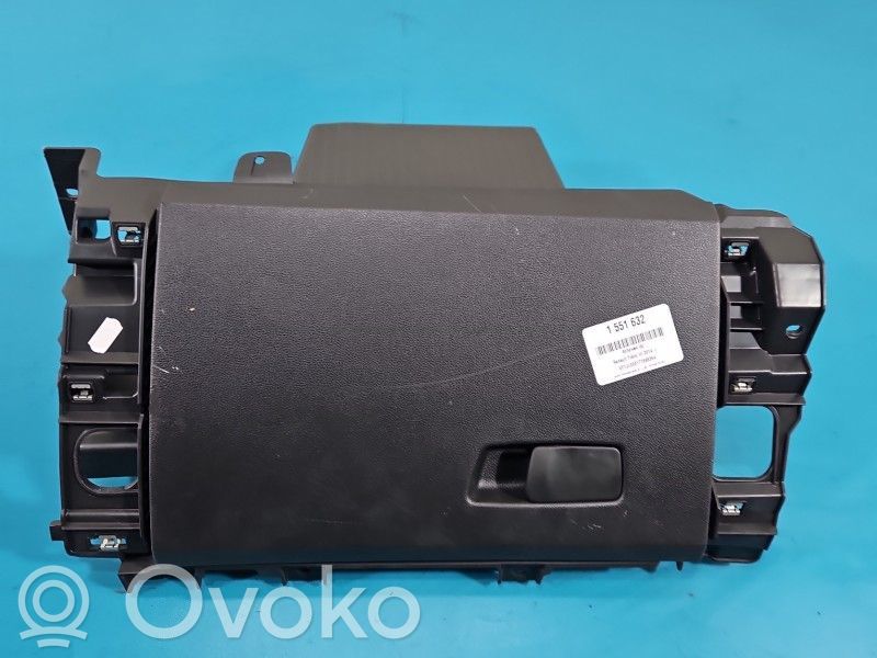 Schowek deski rozdzielczej   685001668R,IMPRK1551632,2595001X