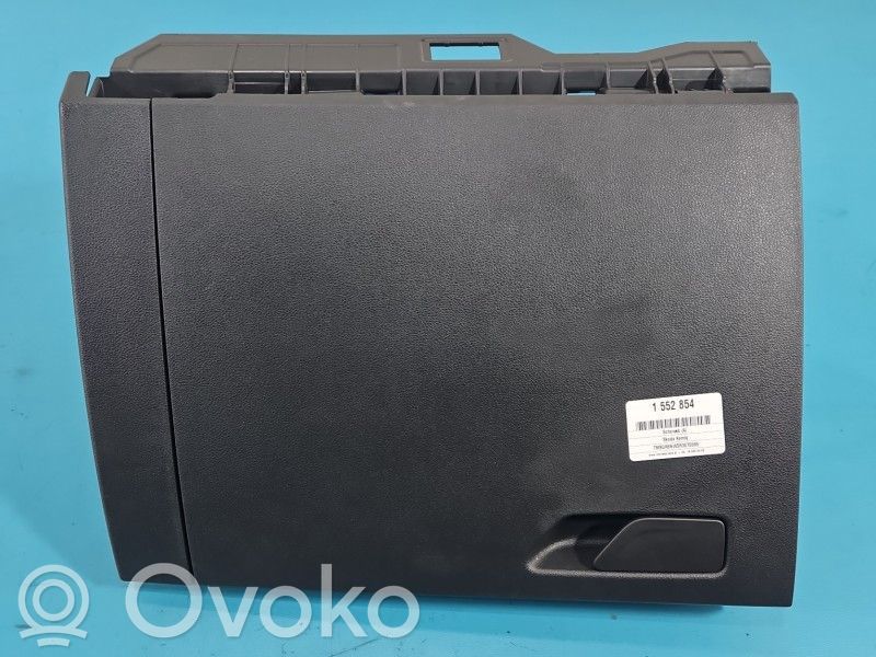 Skoda Kamiq Glove box 