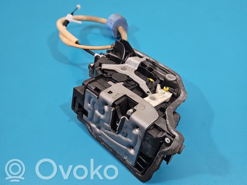 BMW 5 G30 G31 G38 Serratura portiera posteriore 