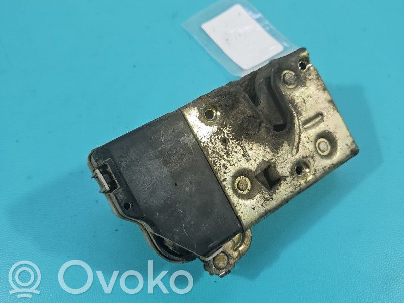 Zamek drzwi przednich   IMPRK1561258