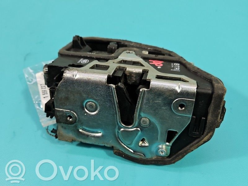 Priekšpusē slēdzene   7059974,IMPRK1559227