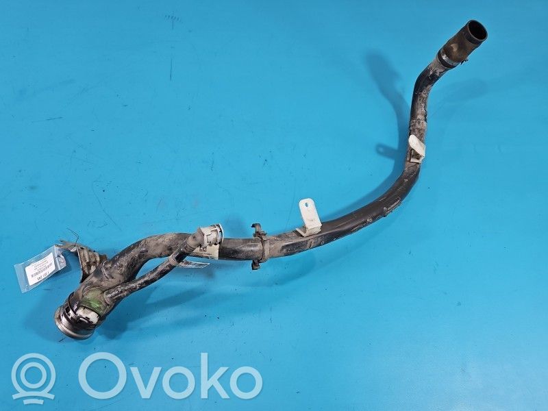BMW 5 G30 G31 G38 Tubo e bocchettone per riempimento serbatoio del carburante 