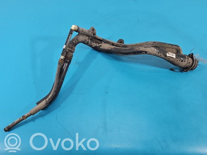 Suzuki Vitara (LY) Conductă umplere rezervor combustibil 