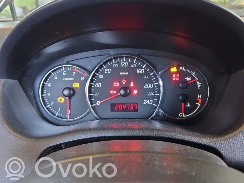 Suzuki Swift I Nopeusmittari (mittaristo) 