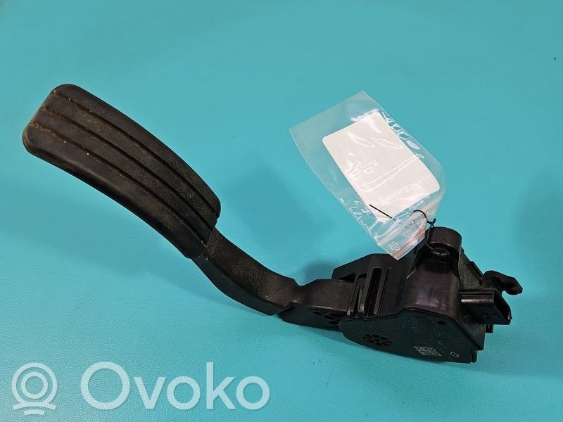 Renault Express Gaspedal 