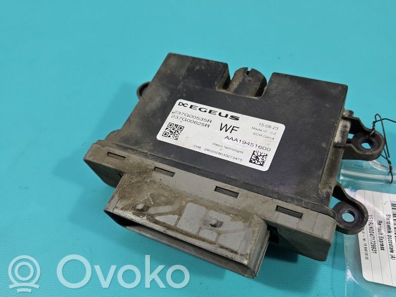 Renault Express Central body control module 