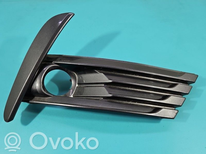 Toyota Corolla E160 E170 Moldura/rejilla de la luz antiniebla delantera 