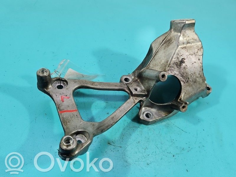 Engine mounting bracket   4M0199307AE,IMPRK1567080