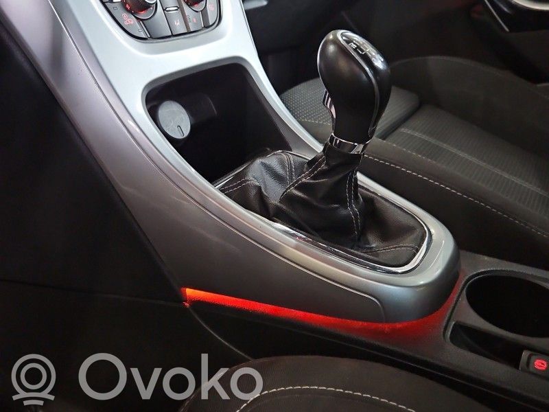 Opel Astra J Number plate light 