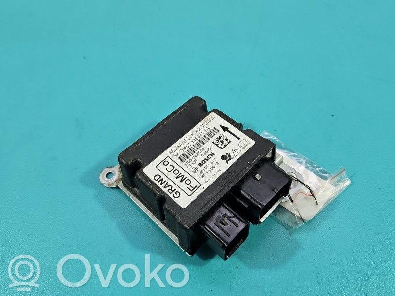 Airbag control unit/module   0285011577,IMPRK1575178