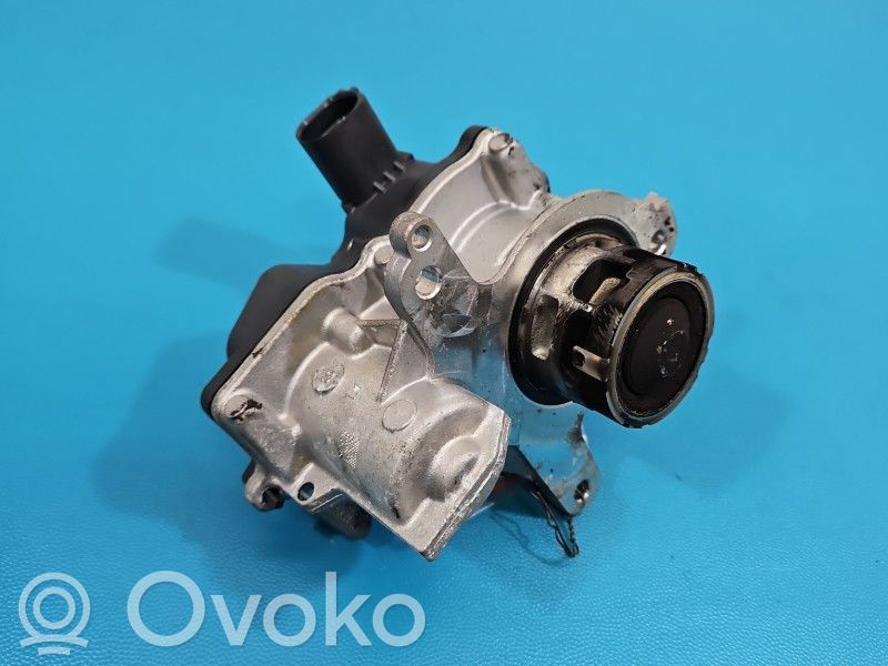 Audi A4 S4 B9 8W Válvula EGR 