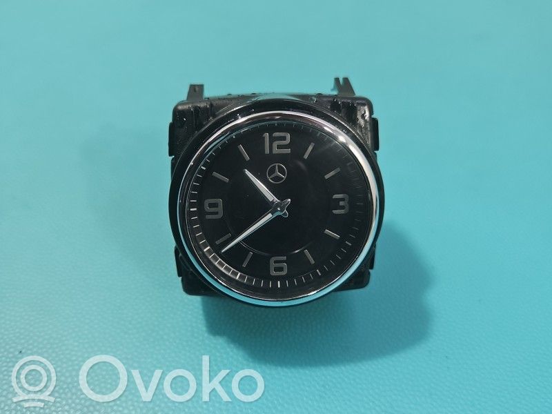 Mercedes-Benz S W222 Clock 