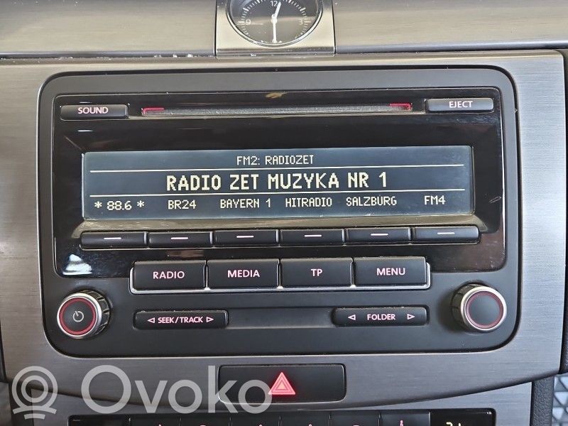 Volkswagen PASSAT B7 Unità principale autoradio/CD/DVD/GPS