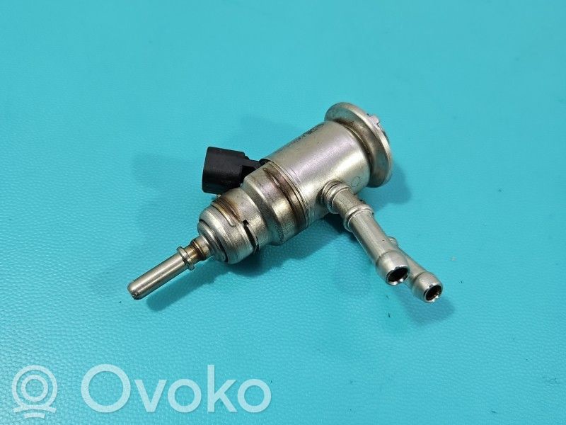 Peugeot 3008 II Inyector de combustible 