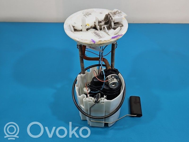 Opel Astra J In-tank fuel pump 