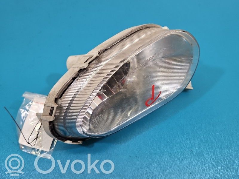 KIA Ceed Miglas lukturis priekšā 