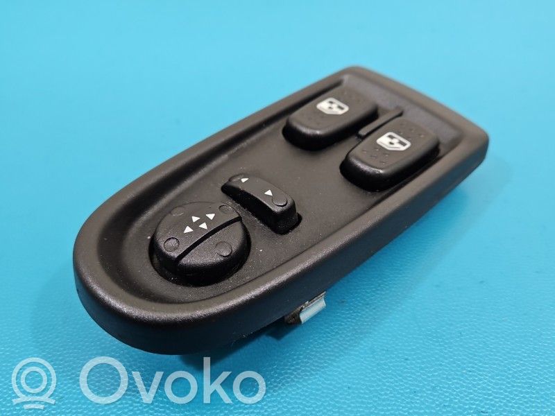 Comutator comandă geamuri electrice   IMPRK1586702