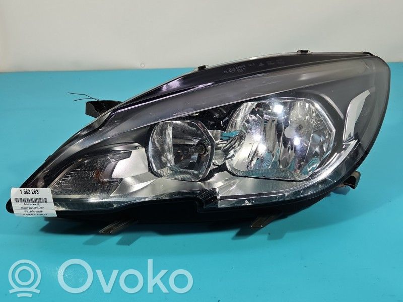 Peugeot 308 Lampa przednia 