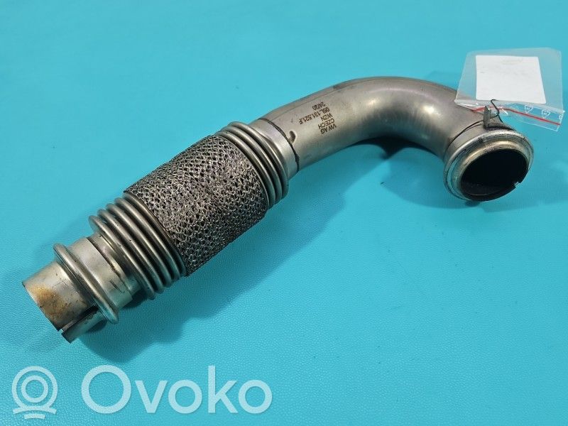 Audi A4 S4 B9 8W Välijäähdyttimen letku 