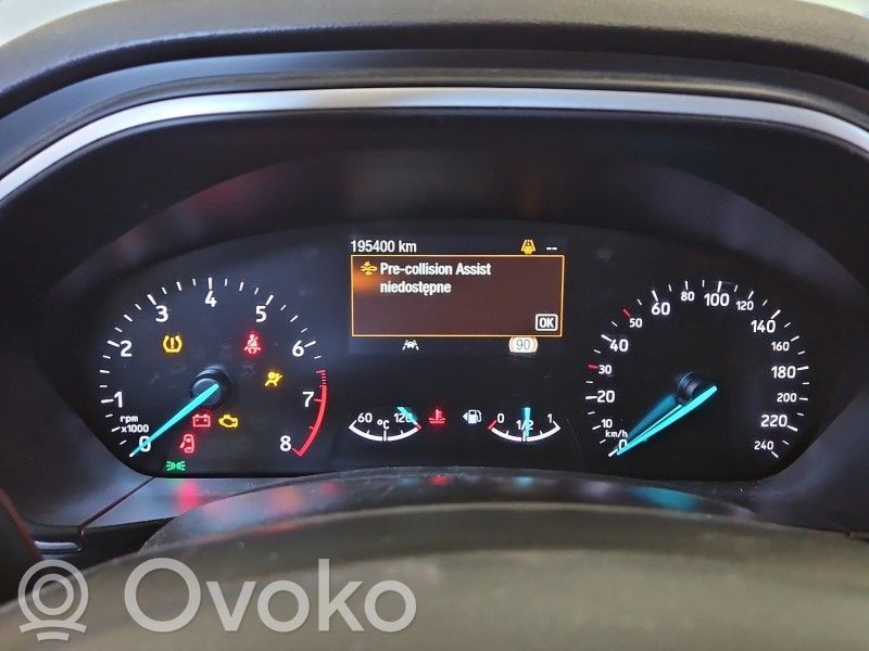 Ford Focus Geschwindigkeitsmesser Cockpit 