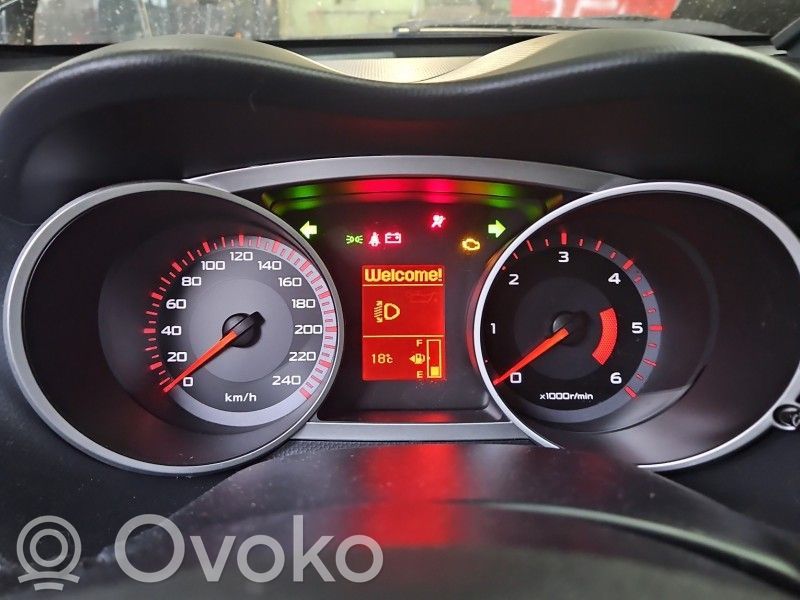 Citroen C-Crosser Speedometer (instrument cluster) 