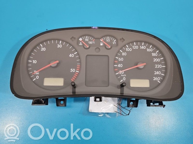 Volkswagen Golf IV Vitezometru (grup de instrumente) 