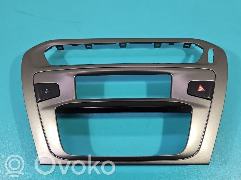 Peugeot 301 Moldura del panel (Usadas) 