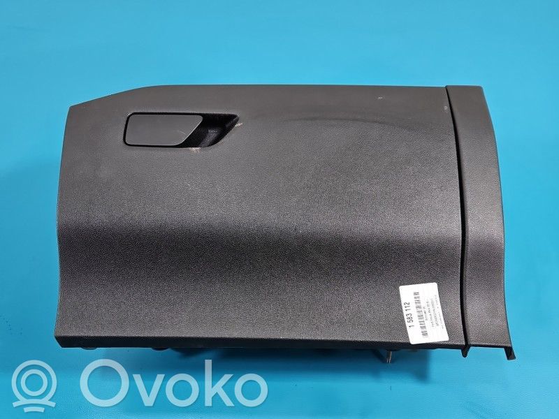 Ford Focus Mantu nodalījums 