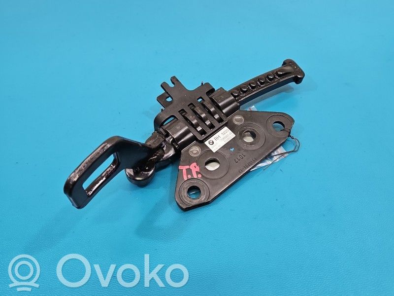 BMW 5 G30 G31 G38 Altra parte del vano motore 