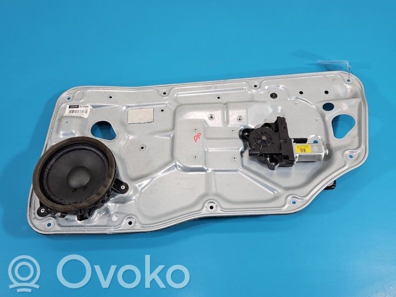 Volvo V70 Macara ușă față cu motor 