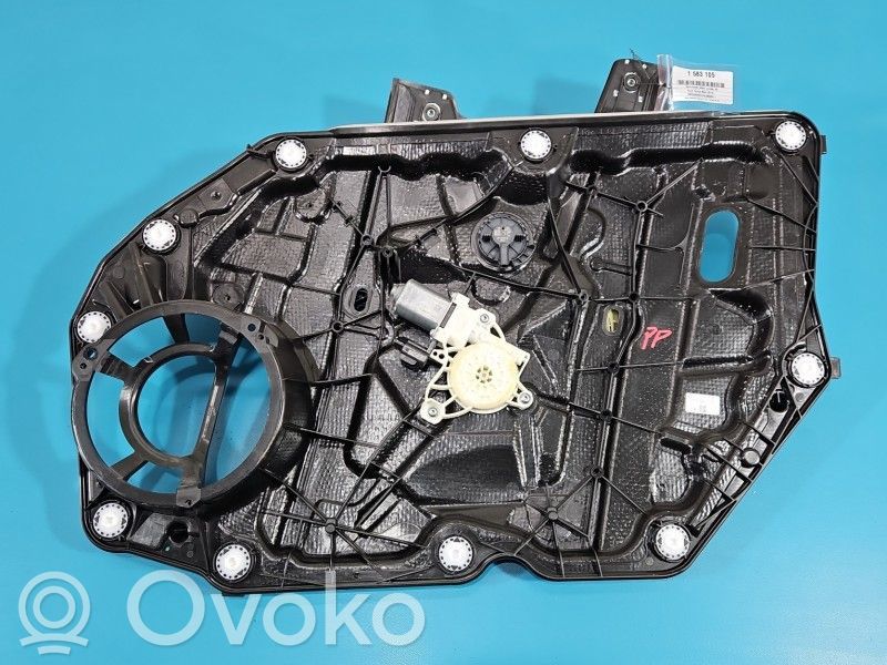 Ford Focus Front door window regulator with motor 