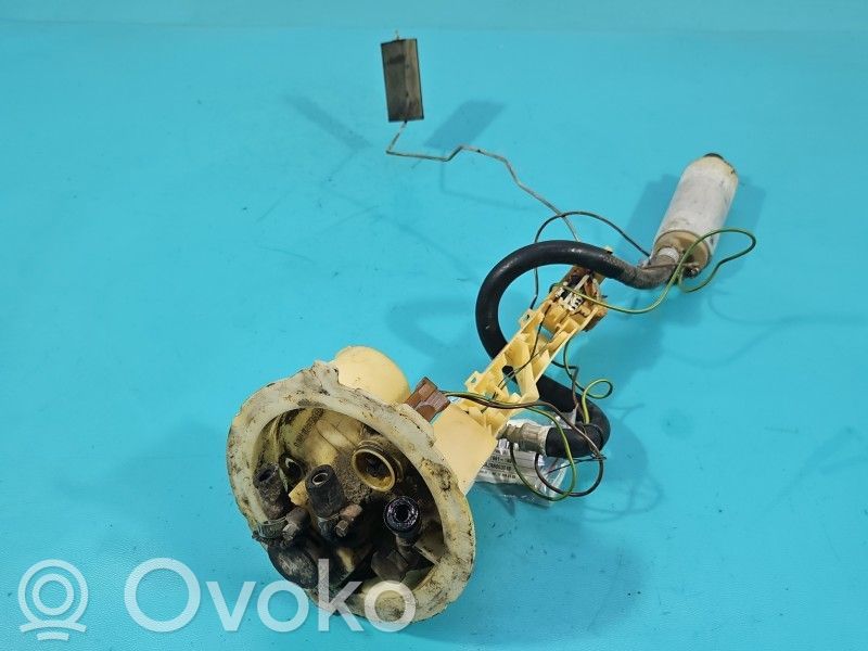 Audi 100 S4 C4 Bomba interna de combustible 