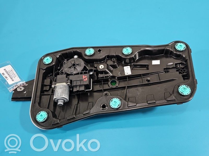 Skoda Octavia Mk4 Alzacristalli della portiera posteriore con motorino 