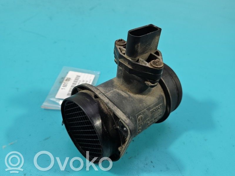Audi A4 S4 B5 8D Debitmetru aer 