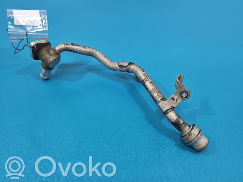 Opel Astra K Tuyau de liquide de refroidissement moteur