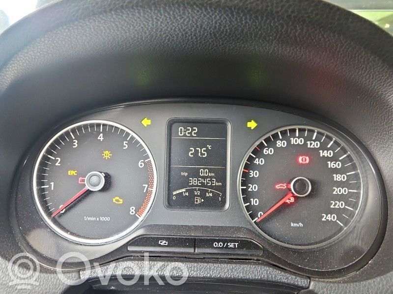 Volkswagen Polo V 6R Nopeusmittari (mittaristo)