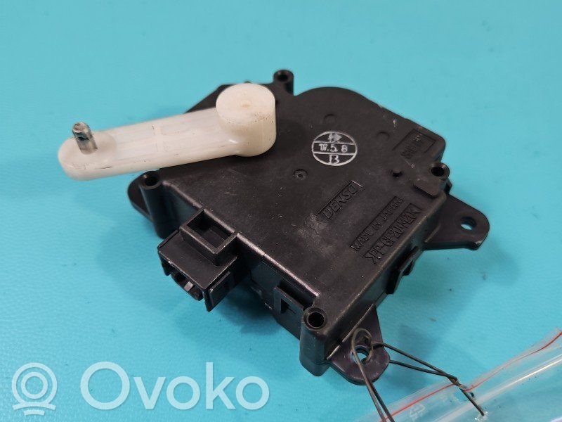 Lexus RX 330 - 350 - 400H Actuator/motor clapetă debit aer A/C 