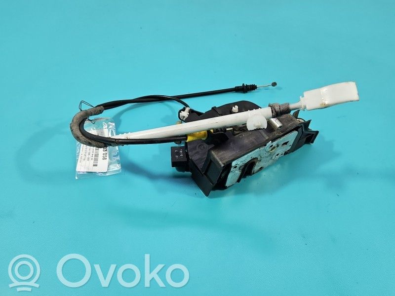 BMW 3 E46 Etuoven lukko 