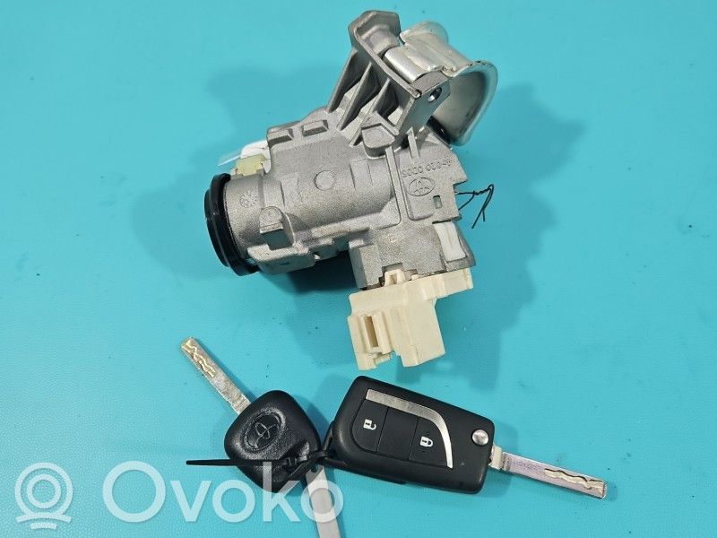 Toyota Yaris Contact aprindere 