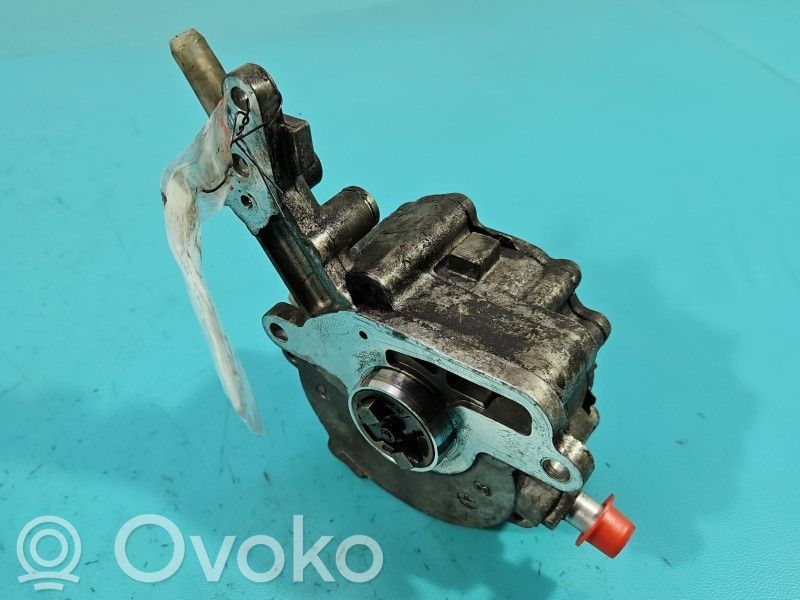 Audi A3 S3 8P Pompă vacuum 