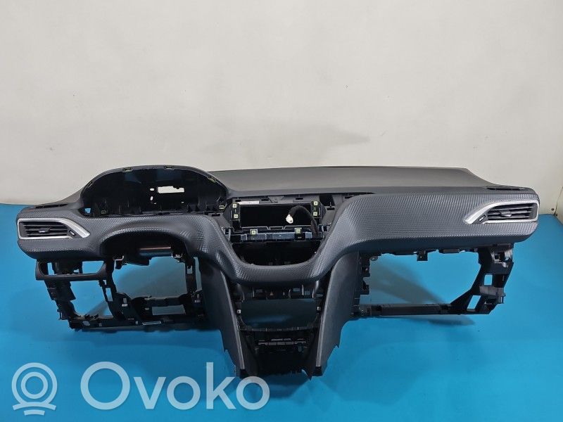Peugeot 2008 I Tableau de bord