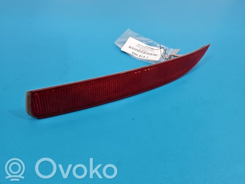 Toyota Corolla E210 E21 Riflettore fanale posteriore 