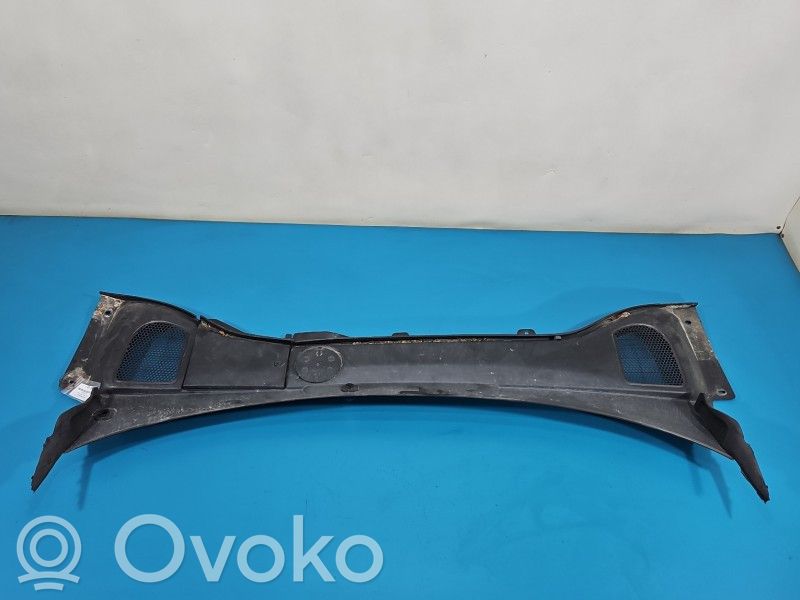 Volvo XC60 Wiper trim