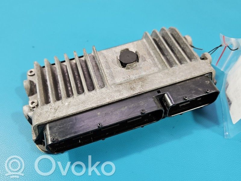Toyota C-HR I Unidad de control/módulo ECU del motor