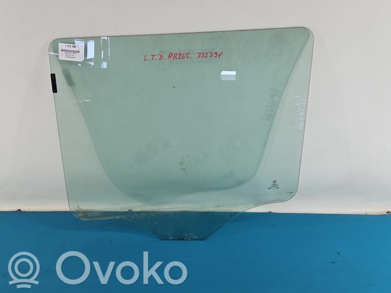 Fiat Doblo Rear door window glass 