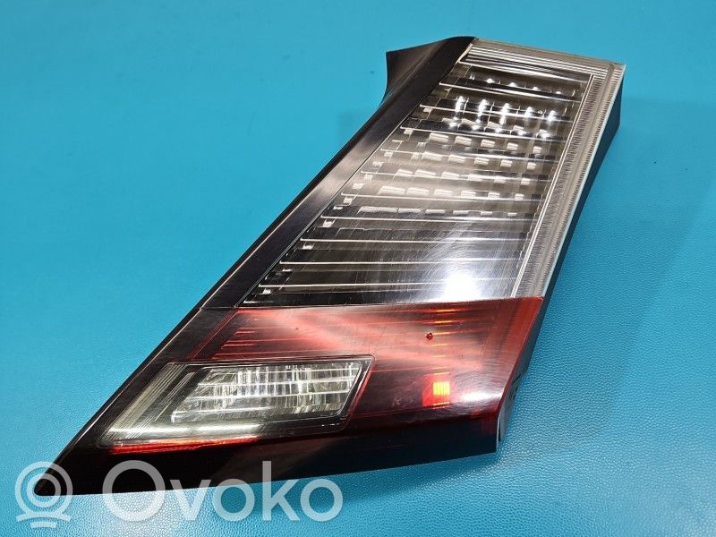 Honda Civic IX Lampă spate în capacul portbagajului 