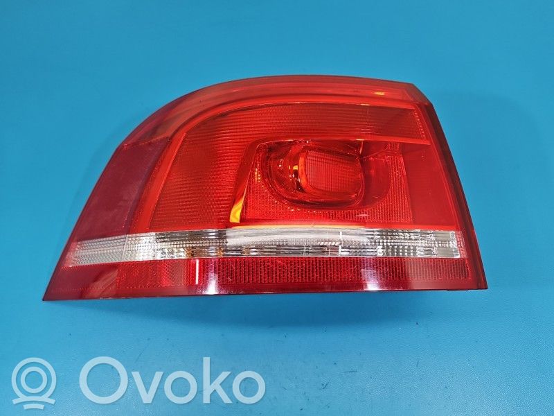 Volkswagen PASSAT B7 Rückleuchte Heckleuchte
